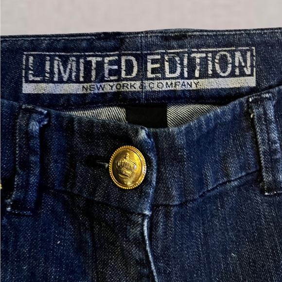 nNew York & Co limited Edition Jeans 10 - Picture 2 of 8